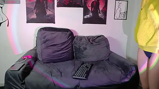 Snapshot of Ambar_and_daimon_ chatting on September 11, 2025, 10:04 am Ambar and daimon online show from September 11, 2025, 10:04 am