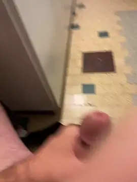 mikiss789 online show from November 15, 2025, 6:06 am