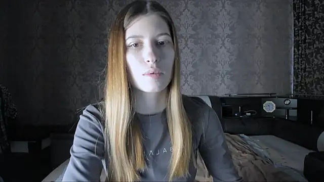 Agnes Allenn online show from October 24, 2025, 10:14 am