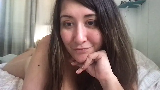 MadelynnMoon online show from December 22, 2024, 6:37 pm