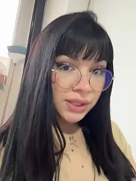 Snapshot of RoseCassie chatting on March 11, 2025, 8:53 pm RoseCassie online show from March 11, 2025, 8:53 pm