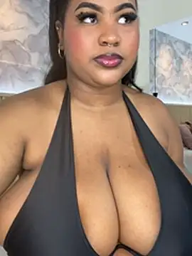 Snapshot of AinaraJimenez chatting on June 17, 2026, 8:08 pm AinaraJimenez online show from June 17, 2026, 8:08 pm