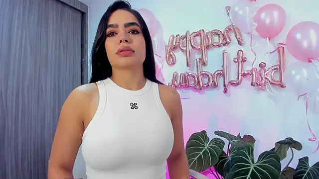 Sara Leblanc online show from November 12, 2025, 2:21 pm