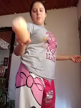 valentina568 online show from October 26, 2025, 7:14 pm