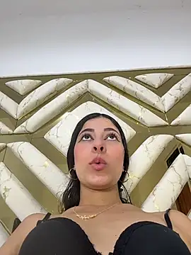 Snapshot of evaFiore chatting on February 24, 2026, 8:31 pm evaFiore online show from February 24, 2026, 8:31 pm