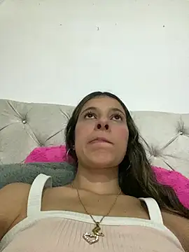 Snapshot of evaFiore chatting on March 16, 2025, 8:43 pm evaFiore online show from March 16, 2025, 8:43 pm