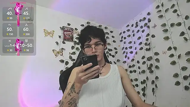 skinny dann online show from February 15, 2025, 1:21 am