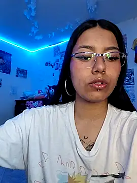 Snapshot of Katta_ossa chatting on February 8, 2026, 8:28 pm Katta ossa online show from February 8, 2026, 8:28 pm