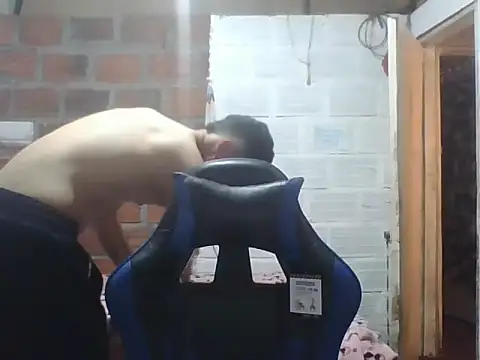 Snapshot of linkeascs chatting on February 24, 2026, 8:21 pm linkeascs online show from February 24, 2026, 8:21 pm