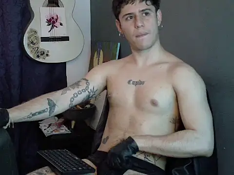 Snapshot of Antonello_Vannucci chatting on March 28, 2026, 5:36 pm Antonello Vannucci online show from March 28, 2026, 5:36 pm