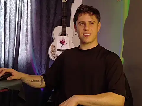 Snapshot of Antonello_Vannucci chatting on April 11, 2026, 6:55 pm Antonello Vannucci online show from April 11, 2026, 6:55 pm