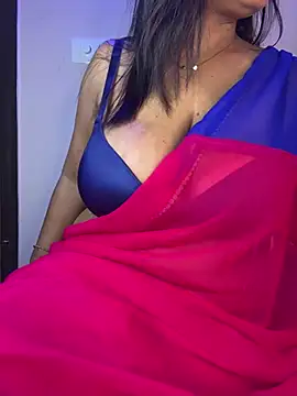 Snapshot of honeyboobies7249 chatting on February 23, 2026, 7:36 pm honeyboobies7249 online show from February 23, 2026, 7:36 pm