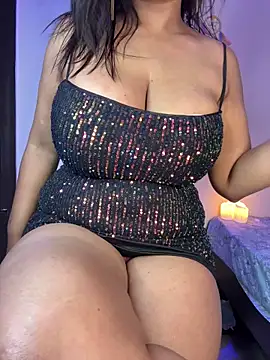 Snapshot of honeyboobies7249 chatting on February 21, 2026, 8:00 pm honeyboobies7249 online show from February 21, 2026, 8:00 pm