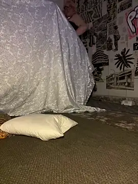 NikkelSofia online show from March 7, 2025, 10:46 am