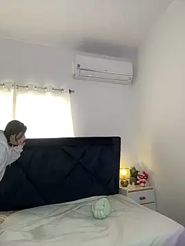 Snapshot of Lily_Woodz chatting on March 17, 2026, 7:06 pm Lily Woodz online show from March 17, 2026, 7:06 pm