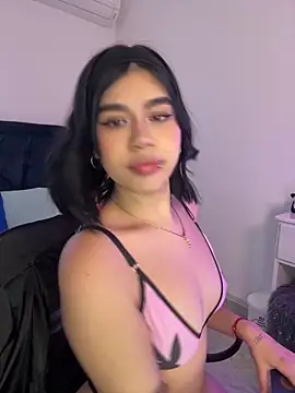 Snapshot of Lily_Woodz chatting on January 13, 2026, 7:18 pm Lily Woodz online show from January 13, 2026, 7:18 pm