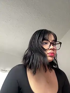 Snapshot of Lily_Woodz chatting on March 6, 2026, 7:09 pm Lily Woodz online show from March 6, 2026, 7:09 pm