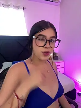 Snapshot of Lily_Woodz chatting on March 25, 2026, 7:13 pm Lily Woodz online show from March 25, 2026, 7:13 pm