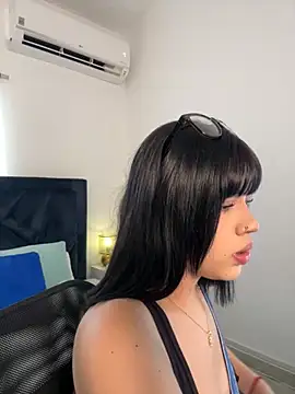 Snapshot of Lily_Woodz chatting on March 10, 2026, 7:07 pm Lily Woodz online show from March 10, 2026, 7:07 pm