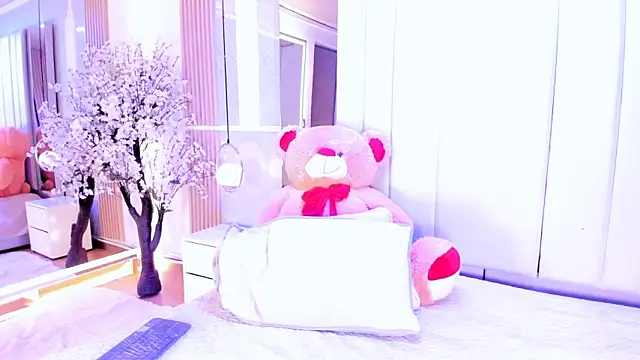 salomebenz online show from March 17, 2026, 9:40 pm