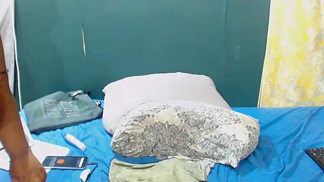 Damm Bobbies online show from March 24, 2026, 9:04 pm