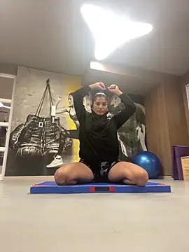 Snapshot of AlejandritaMilano chatting on March 20, 2026, 8:54 pm AlejandritaMilano online show from March 20, 2026, 8:54 pm