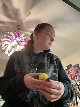 Snapshot of milabandolero chatting on December 27, 2024, 6:20 pm milabandolero online show from December 27, 2024, 6:20 pm