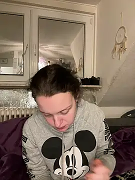 Snapshot of milabandolero chatting on January 18, 2025, 8:09 pm milabandolero online show from January 18, 2025, 8:09 pm