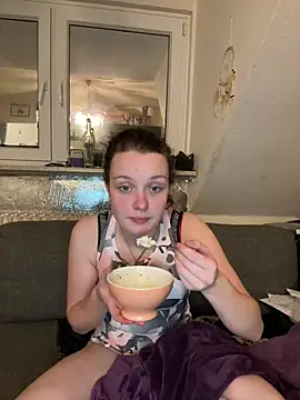 Snapshot of milabandolero chatting on January 8, 2025, 6:20 pm milabandolero online show from January 8, 2025, 6:20 pm