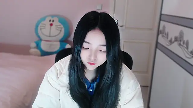 xiao-xiao-D online show from November 1, 2025, 3:13 am