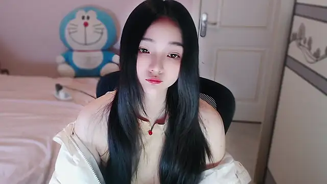 xiao-xiao-D online show from December 5, 2025, 1:21 pm