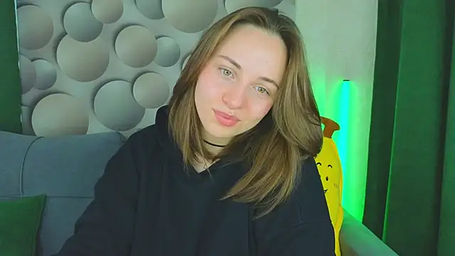 Cute smile sharon online show from March 15, 2025, 3:07 am