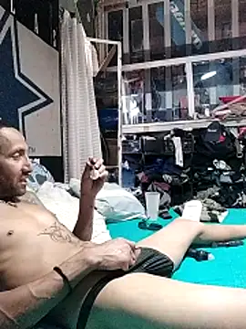 dulcedeseo13 online show from April 5, 2026, 8:26 pm