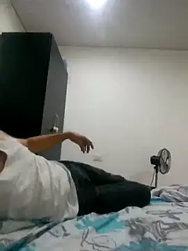 bisexual0007 online show from December 25, 2024, 8:18 am