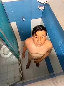 bisexual0007 online show from March 10, 2025, 10:39 am