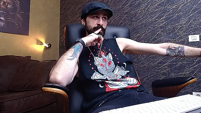 AxelColton online show from January 14, 2026, 10:41 am