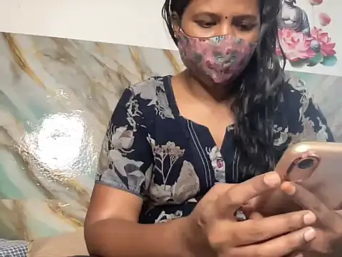 Snapshot of Tamil_Sanjana_ chatting on September 24, 2025, 6:42 am Tamil Sanjana online show from September 24, 2025, 6:42 am