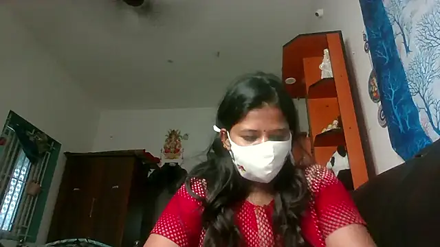 Snapshot of Tamil_Sanjana_ chatting on January 14, 2026, 1:31 am Tamil Sanjana online show from January 14, 2026, 1:31 am