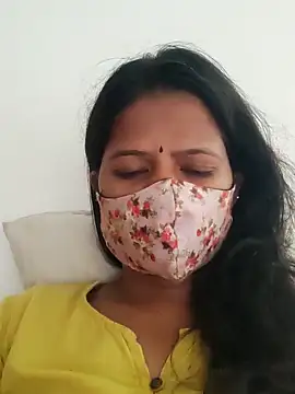 Snapshot of Tamil_Sanjana_ chatting on March 3, 2025, 6:31 am Tamil Sanjana online show from March 3, 2025, 6:31 am