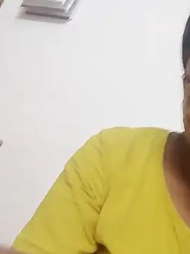 Snapshot of Tamil_Sanjana_ chatting on March 3, 2025, 4:05 pm Tamil Sanjana online show from March 3, 2025, 4:05 pm