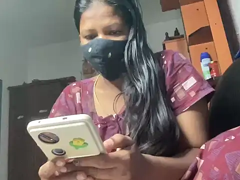 Tamil Sanjana  online show from May 5, 2026, 12:46 am
