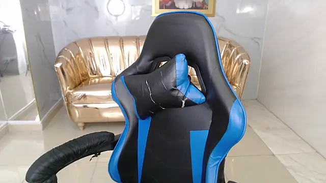 Snapshot of honey_torres_sub chatting on November 21, 2025, 1:32 pm honey torres sub online show from November 21, 2025, 1:32 pm