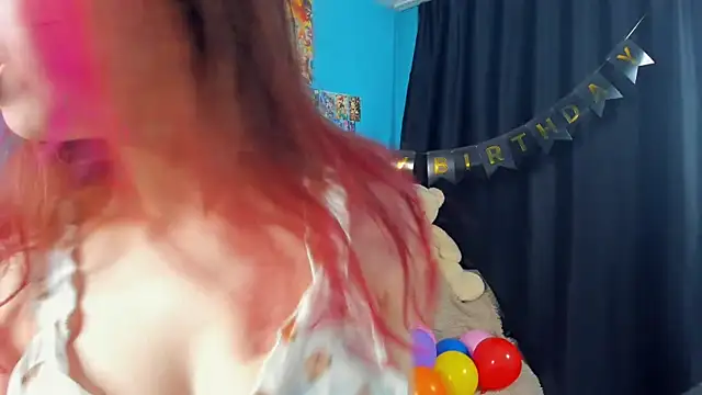 Snapshot of _Mindy_ chatting on December 17, 2025, 2:49 am Mindy online show from December 17, 2025, 2:49 am