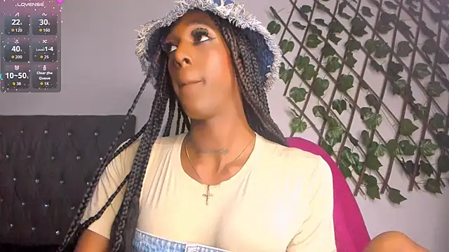 valeria montess online show from February 13, 2026, 8:31 pm