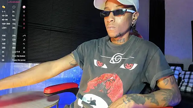 JhonyMiller  online show from February 19, 2026, 7:44 pm