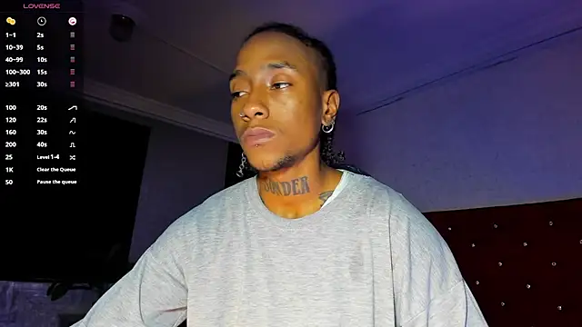 Snapshot of JhonyMiller_ chatting on June 25, 2026, 8:14 pm JhonyMiller online show from June 25, 2026, 8:14 pm