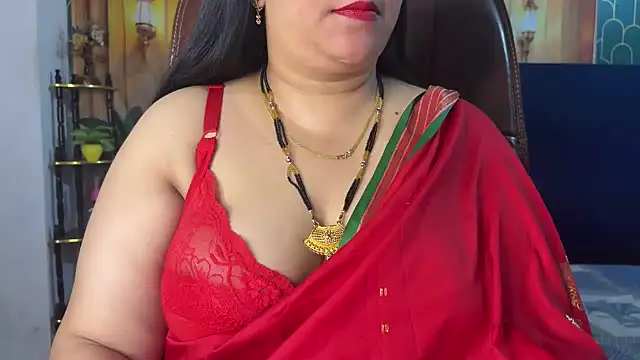 Snapshot of FlatVincy4 chatting on March 7, 2026, 4:19 am FlatVincy4 online show from March 7, 2026, 4:19 am