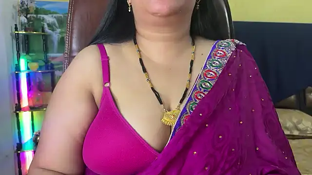 Snapshot of FlatVincy4 chatting on February 2, 2026, 4:06 pm FlatVincy4 online show from February 2, 2026, 4:06 pm