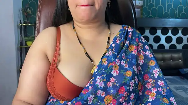 Snapshot of FlatVincy4 chatting on February 25, 2026, 7:08 am FlatVincy4 online show from February 25, 2026, 7:08 am