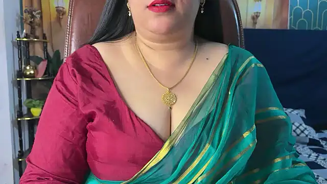 Snapshot of FlatVincy4 chatting on April 11, 2026, 7:45 am FlatVincy4 online show from April 11, 2026, 7:45 am